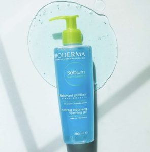 Gel spumant de curatare Bioderma Sebium Pareri